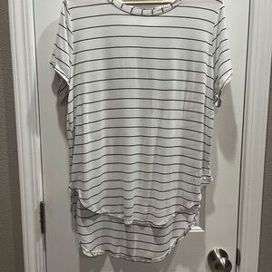 Halogen White and Black High Low Short Sleeve Tee